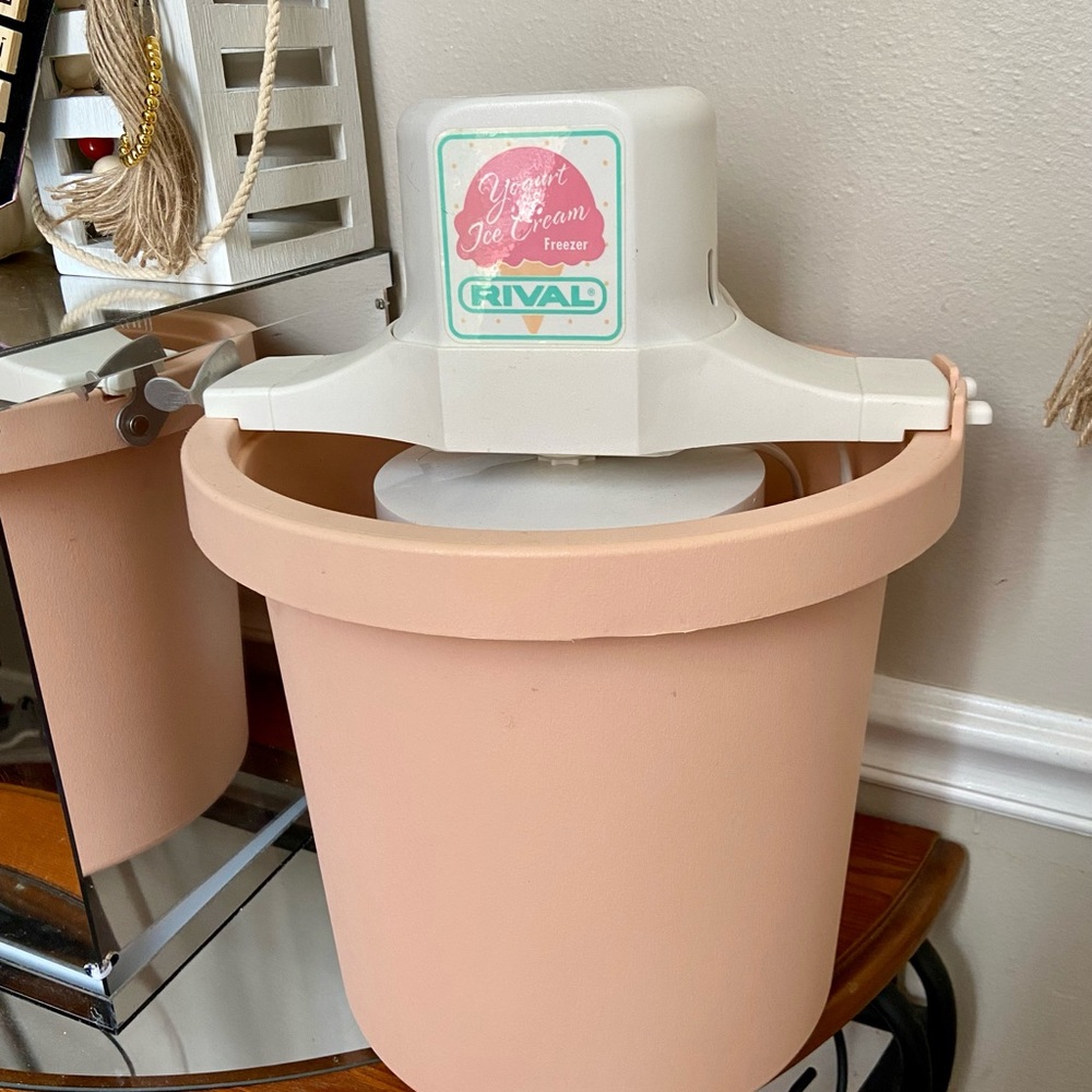 Rival 3qt Ice Cream & Yogurt Maker